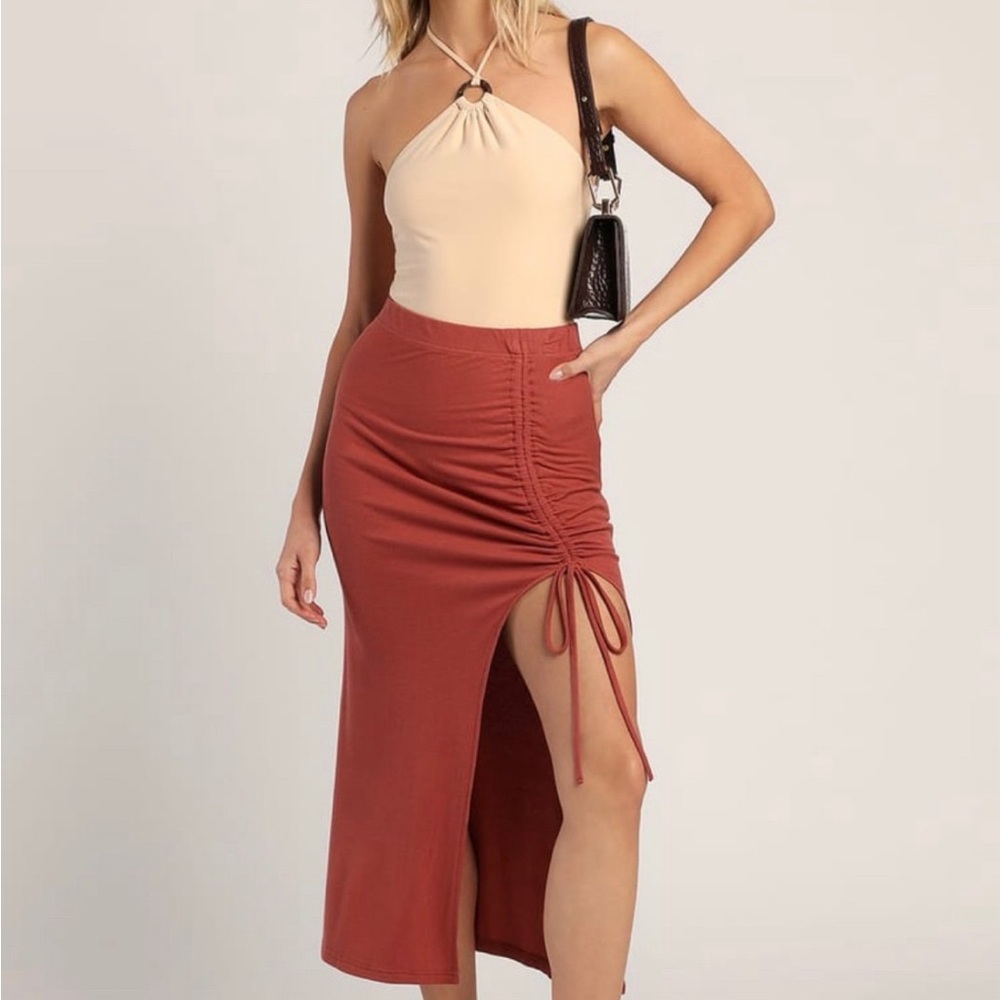 Lulu’s “Simply Trendy” Ribbed Skirt